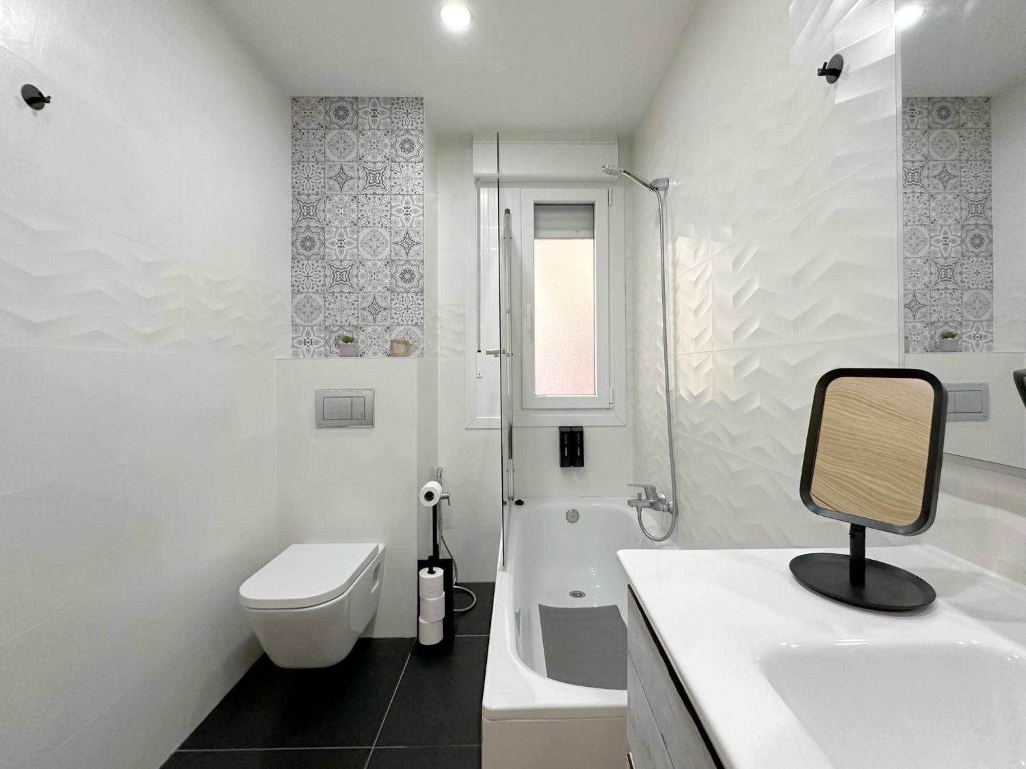 Encantador Apartamento Junto Al Ayuntamiento Μπιλμπάο Εξωτερικό φωτογραφία